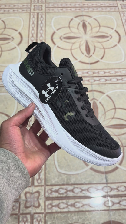 Under Armour - Black/Militar