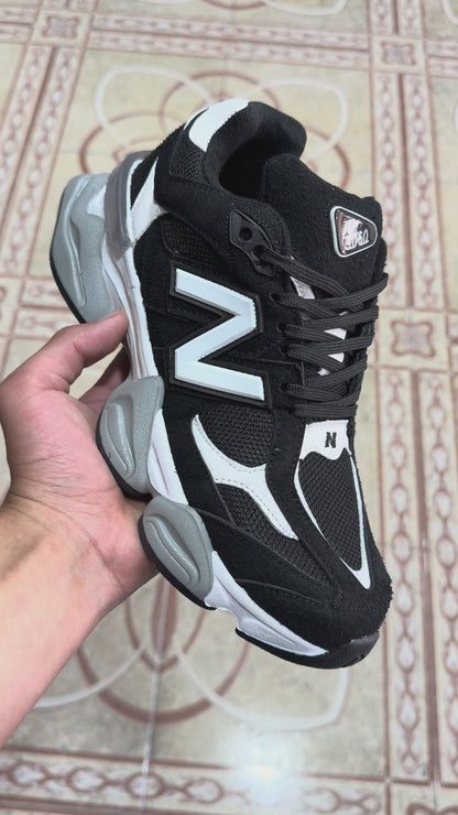 New Balance - 9060 Negro/Blanco